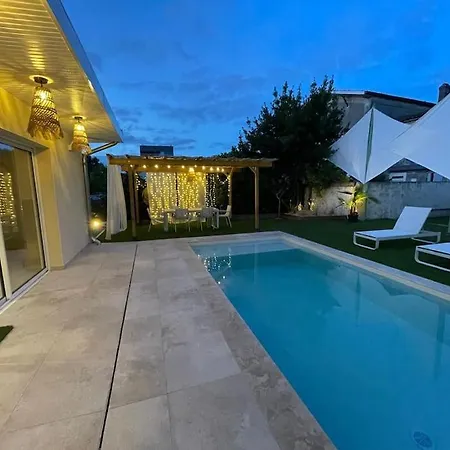 Villa Maison En Pierre - Piscine Chauffee - Clim